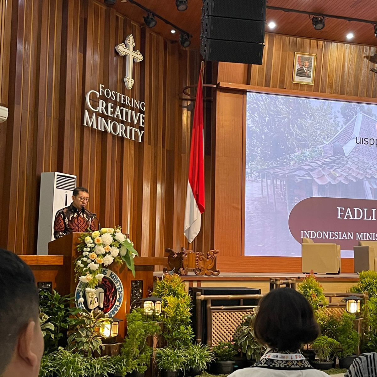 Menjembatani Sains dan Warisan, Dosen FIB Unhas di Forum Prasejarah Asia APT2025